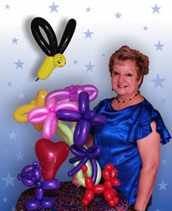 Michele Watson - balloon twister